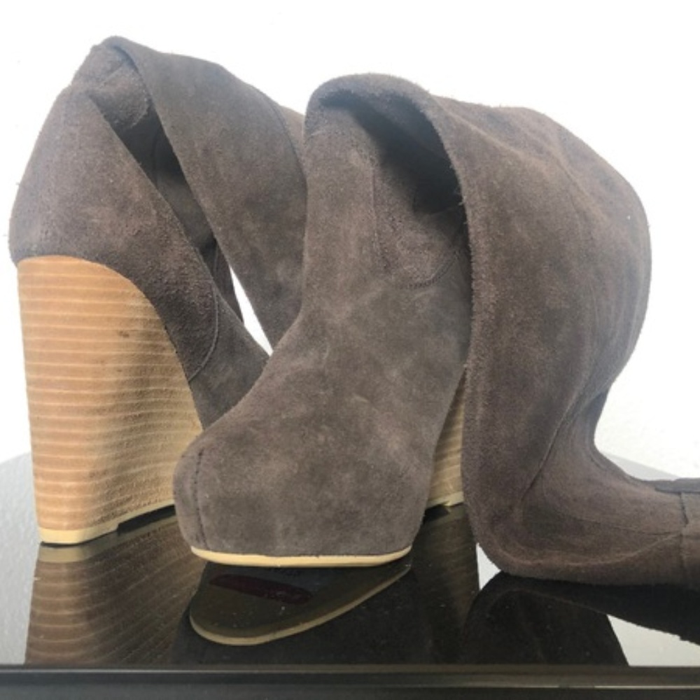 BRAND NEW Nordstrom  Over the Knee Platform Boots